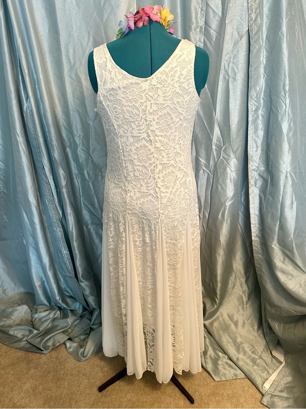 Pyramid Collection Sleeveless cream Lace V-Neck Women's Dress XL - Picture 4 of 8